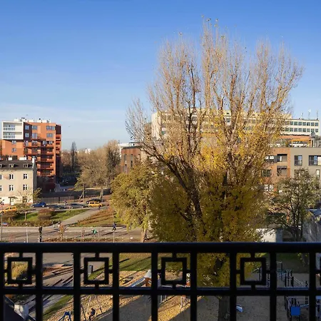 Apartman Spacious And Elegant In With Parking Near Pge By Renters