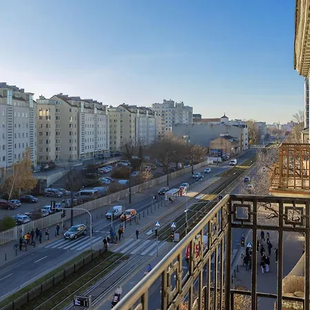 Spacious And Elegant In With Parking Near Pge By Renters *