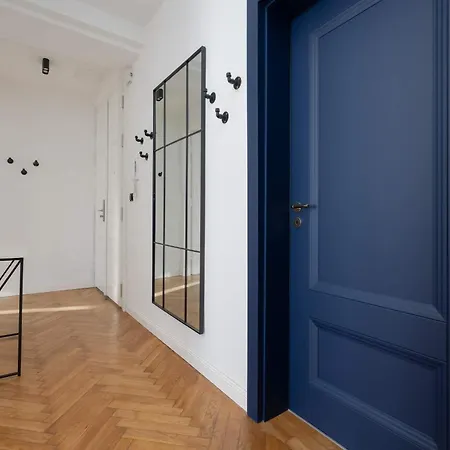 Daire Spacious And Elegant In With Parking Near Pge By Renters